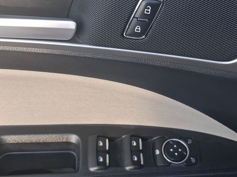 Used 2020 Ford Fusion S FWD image 12