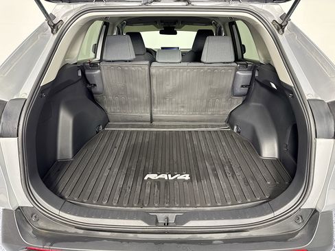 Used 2024 Toyota RAV4 LE image 23
