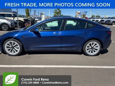 Used 2022 Tesla Model 3 Long Range AWD/4WD image 8