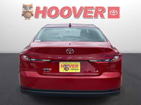 Used 2025 Toyota Camry LE FWD image 3