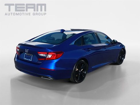 Used 2019 Honda Accord Sport image 7