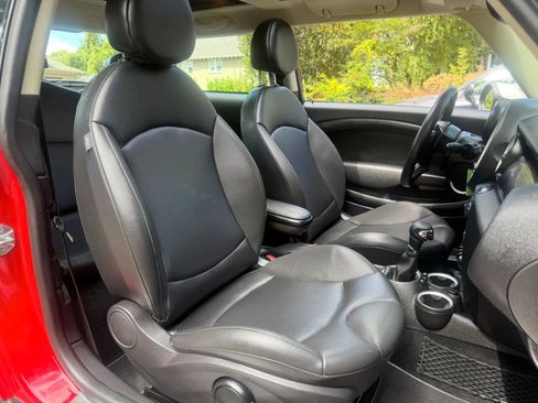 Used 2013 MINI Cooper S FWD image 19