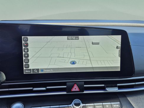 Certified 2023 Hyundai Elantra Limited FWD image 24