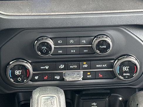 New 2026 Ford Bronco Badlands AWD/4WD image 5