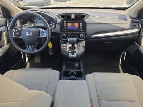 Used 2019 Honda CR-V LX image 9