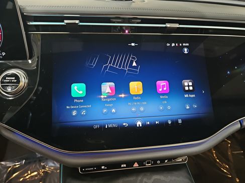 New 2026 Mercedes-Benz E 350 4MATIC Sedan image 23