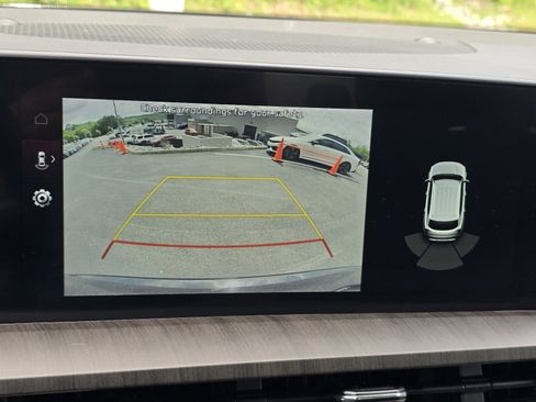 Used 2023 Kia Telluride EX w/ EX Captain's Chair Package AWD/4WD image 18