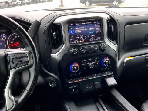 Used 2020 Chevrolet Silverado 1500 LTZ w/ LTZ Texas Edition RWD image 7