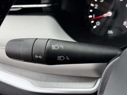 New 2026 Jeep Compass Limited image 10