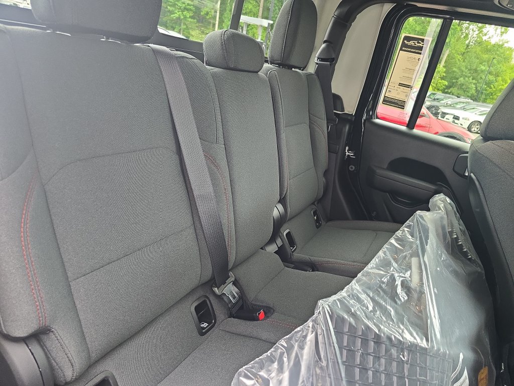 New 2026 Jeep Gladiator Rubicon AWD/4WD image 11