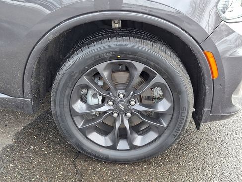 Certified 2023 Dodge Durango R/T w/ Blacktop Package image 9