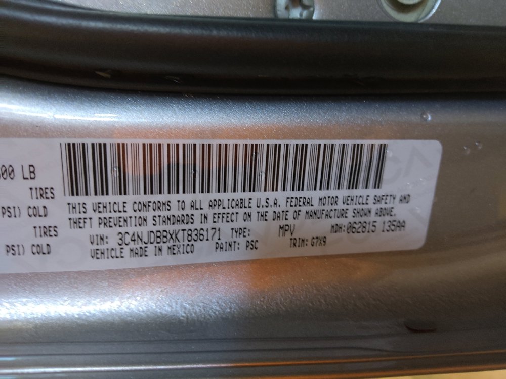 Used 2019 Jeep Compass Latitude AWD/4WD image 33