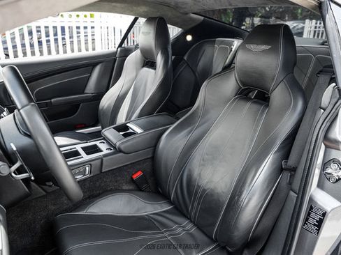 Used 2013 Aston Martin DB9 Coupe RWD image 34