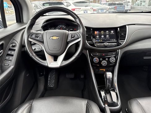Used 2018 Chevrolet Trax Premier image 13
