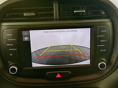 Used 2024 Kia Soul LX w/ Option Group 015 image 21