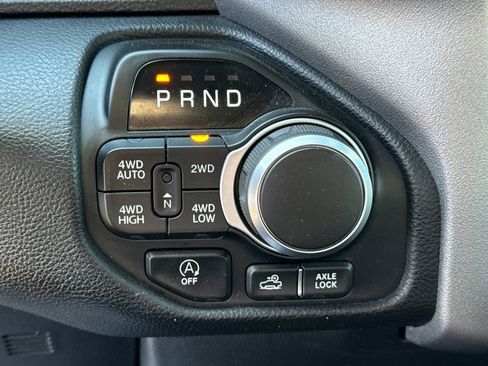 Used 2025 RAM 1500 Big Horn image 28