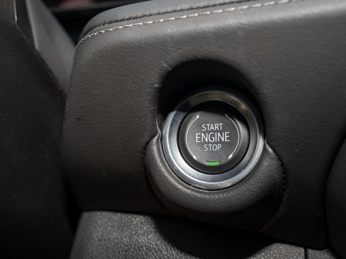 Used 2025 Chevrolet Tahoe LT image 34