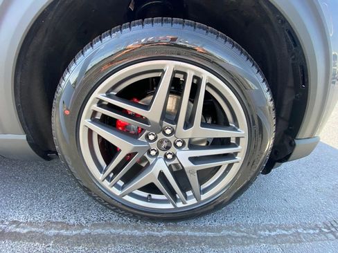 New 2026 Ford Explorer ST-Line w/ ST-Line Street Pack RWD image 29