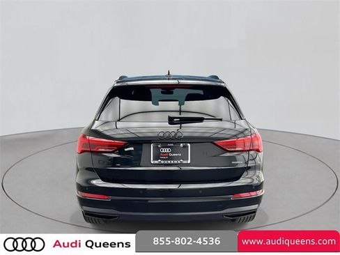 Used 2023 Audi Q3 2.0T Premium w/ Convenience Package image 5
