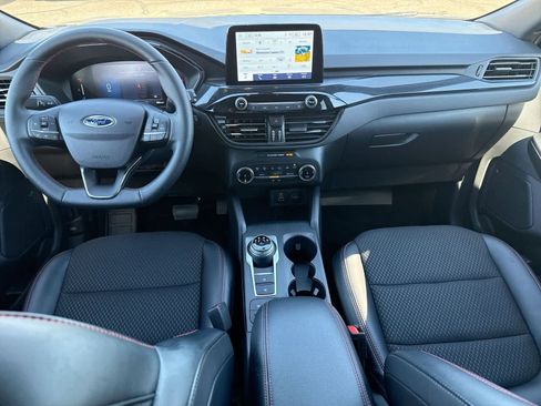 Used 2025 Ford Escape ST-Line image 15