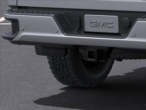 New 2025 GMC Sierra 3500 Denali w/ Denali Reserve Package image 14