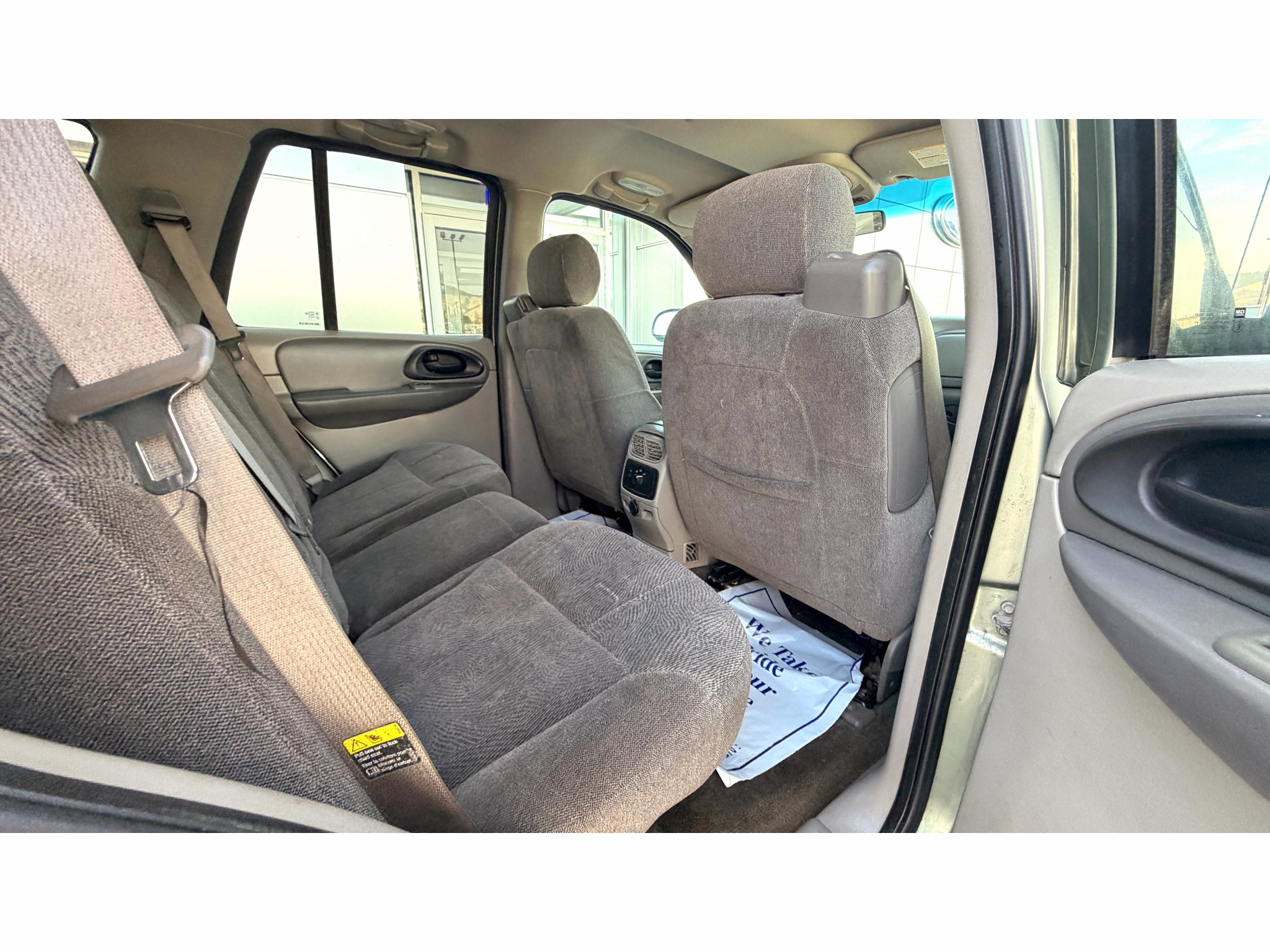 Used 2004 Chevrolet TrailBlazer LT AWD/4WD image 9