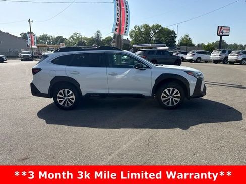 Used 2023 Subaru Outback Premium AWD/4WD image 2