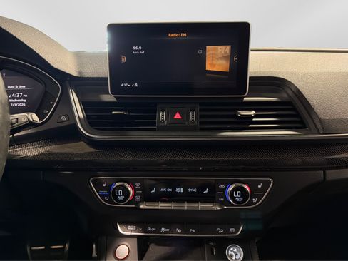 Used 2019 Audi SQ5 Prestige w/ Prestige Package AWD/4WD image 31