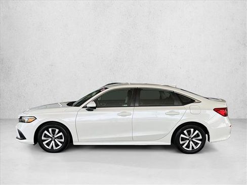 Used 2023 Honda Civic LX image 2