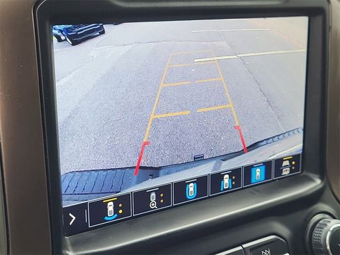 Certified 2023 Chevrolet Silverado 2500 High Country w/ Z71 Off-Road Package image 28