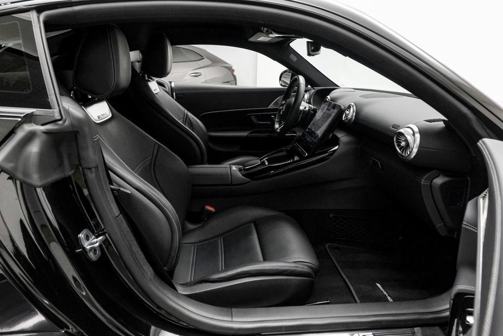 Used 2024 Mercedes-Benz AMG GT 55 image 31