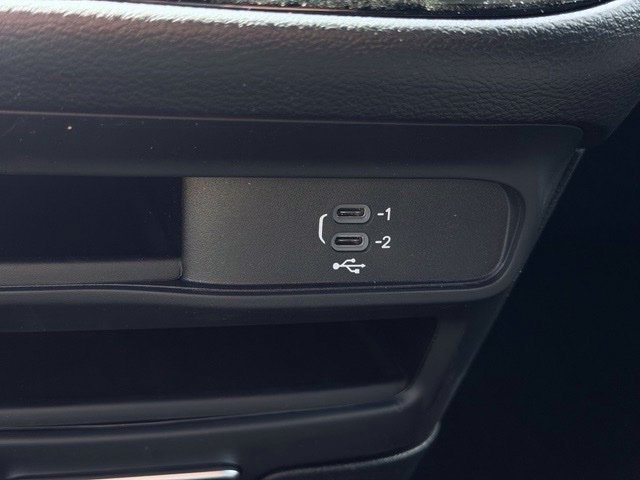 New 2027 Chrysler Pacifica Select FWD image 40
