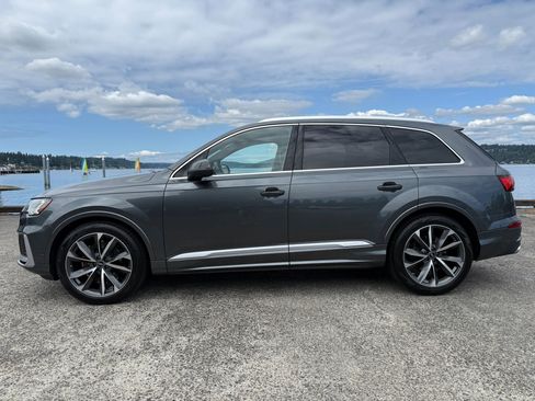 Used 2022 Audi SQ7 Prestige w/ Prestige Package image 3
