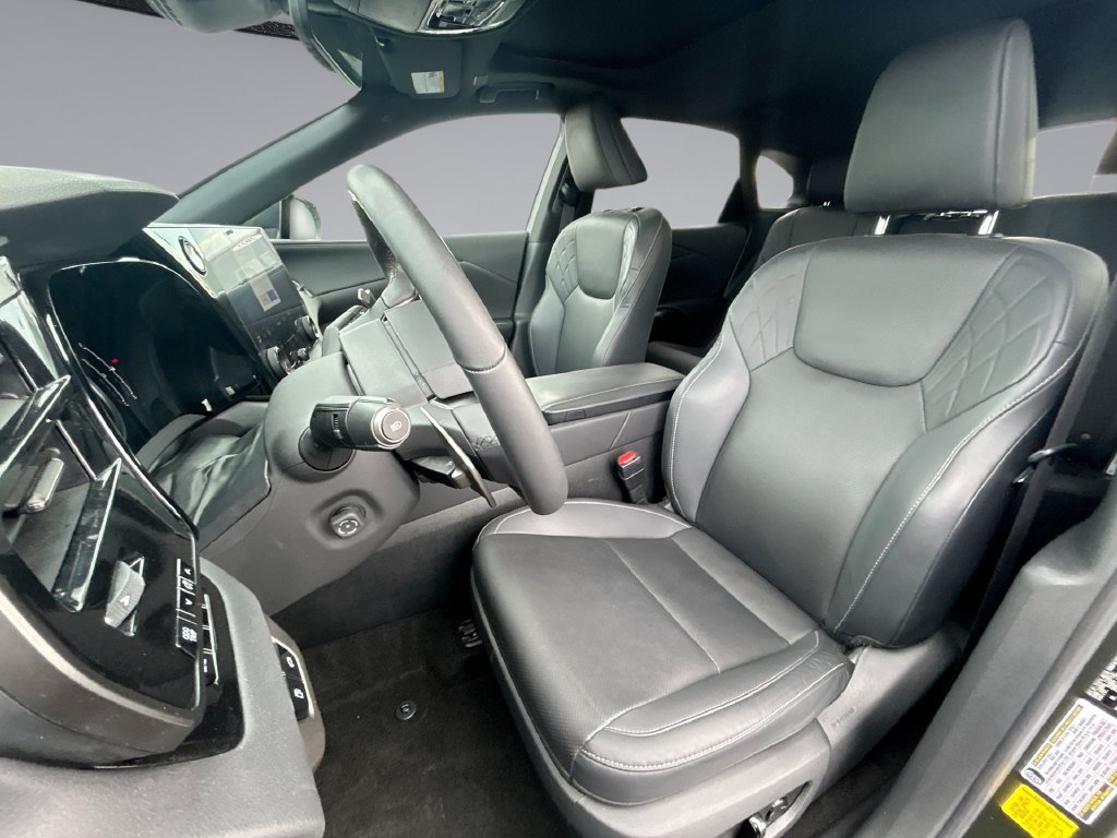 Used 2023 Lexus RX 350 Premium w/ Cold Area Package FWD image 24