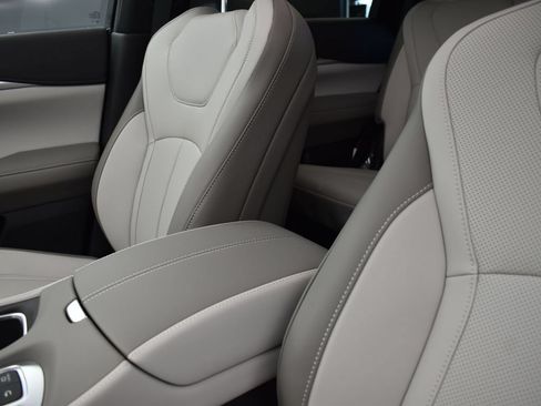 Certified 2026 INFINITI QX60 Pure w/ Cargo Package FWD image 14