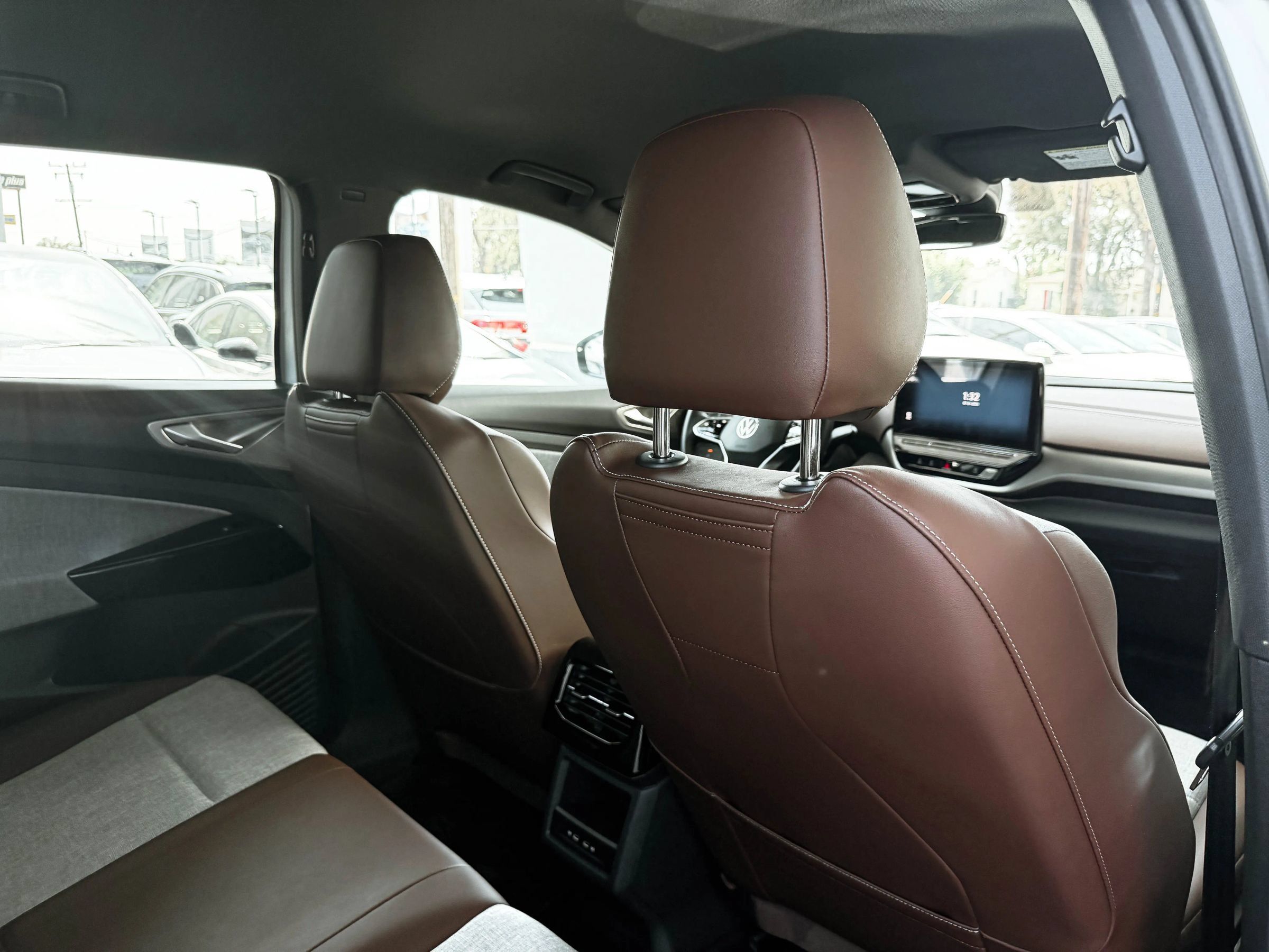 Used 2023 Volkswagen ID.4 Pro RWD image 27