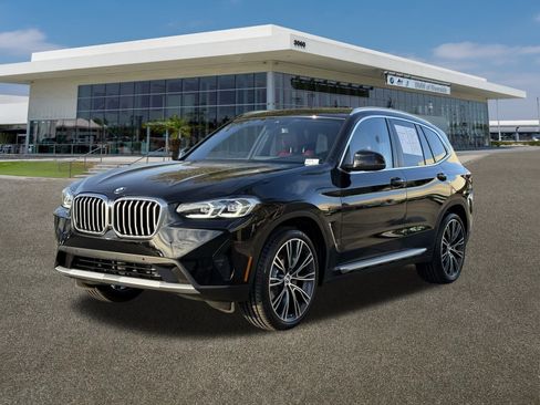 Certified 2022 BMW X3 sDrive30i w/ Premium Package 2 (ZPA) image 5