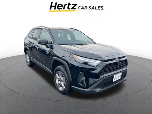 Used 2025 Toyota RAV4 LE image 1