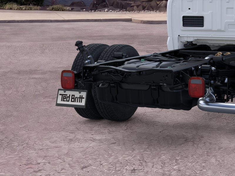 New 2025 Ford F350 XL w/ XL Chrome Package RWD image 21