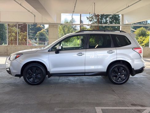 Used 2018 Subaru Forester 2.5i Premium AWD/4WD image 8