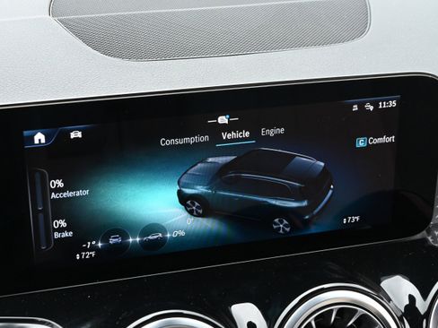 Used 2024 Mercedes-Benz GLB 250 image 36