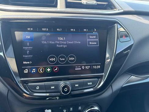 Used 2021 Chevrolet TrailBlazer LT w/ Premium Seating Package FWD image 10