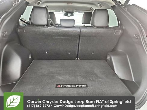 Used 2025 Mitsubishi Eclipse Cross SE image 30