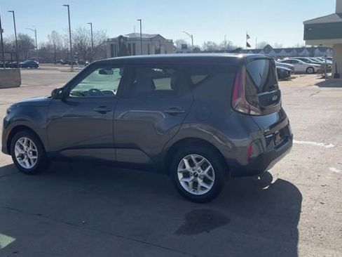 Used 2024 Kia Soul LX w/ Option Group 015 image 6