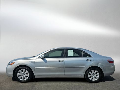 Used 2007 Toyota Camry Hybrid FWD image 2