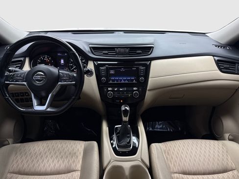 Used 2020 Nissan Rogue SV FWD image 20