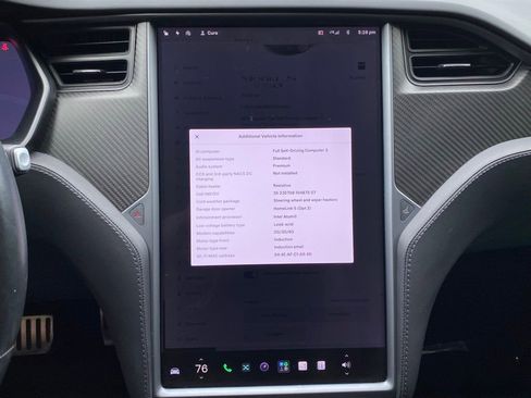 Used 2018 Tesla Model S 100D AWD/4WD image 25