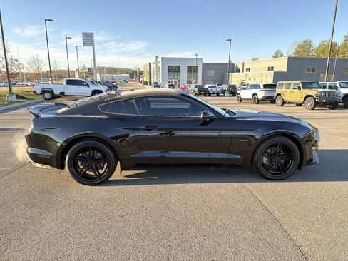 Used 2019 Ford Mustang Coupe w/ Equipment Group 101A image 4