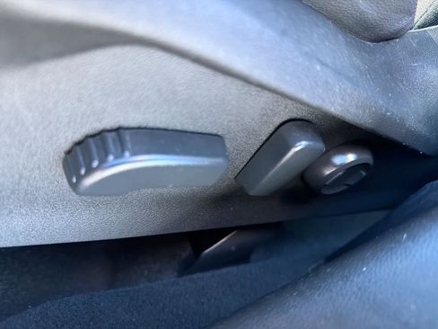 Used 2021 Subaru Forester Sport image 18