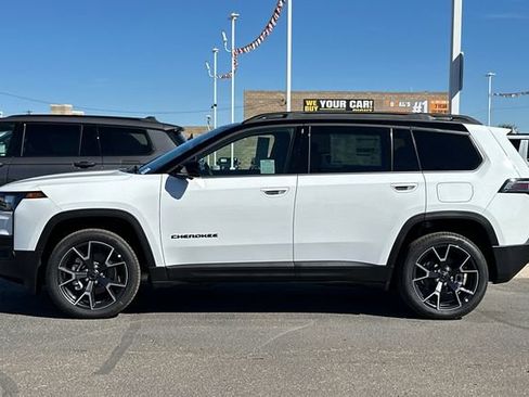 New 2026 Jeep Cherokee Overland image 6